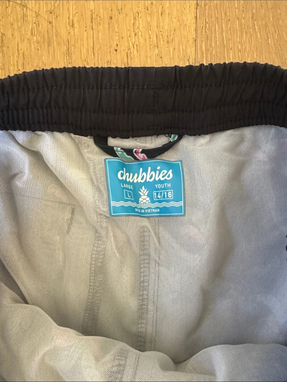 Chubbies Palm Tree Swim Trunks Boys 14/16
